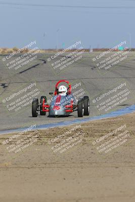 media/Nov-19-2022-CalClub SCCA (Sat) [[baae7b5f0c]]/Group 1/Race (Outside Grapevine)/